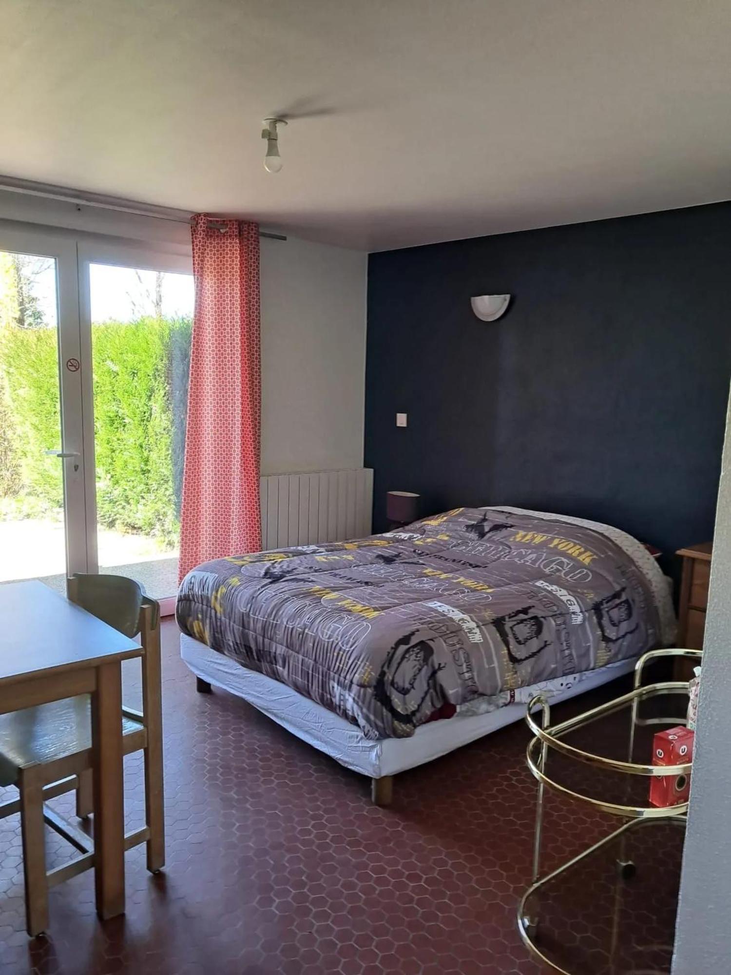 Studio Charmant A Treignac Avec Terrasse De 22 M² Buitenkant foto